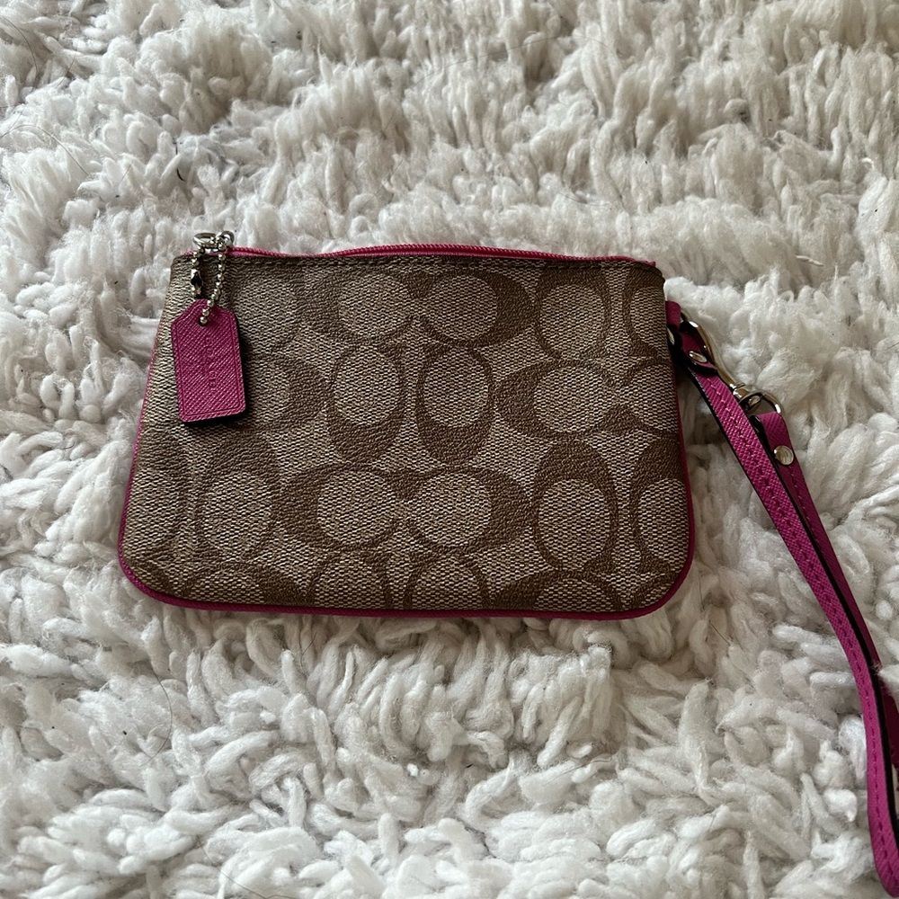 Coach wristlet - Picture 2 of 6